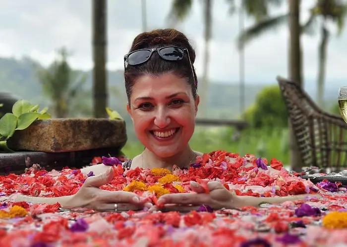 Gladak Di Uma Bali